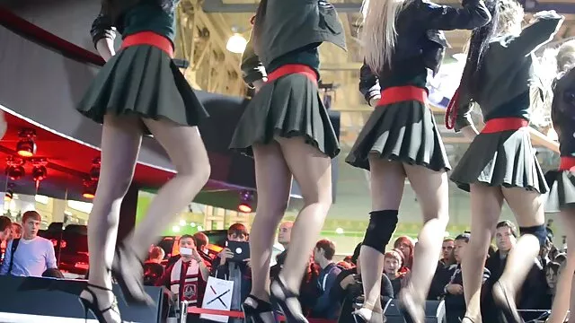 Σεξ χωρίς εγγραφή  Cutie Dillion Χάρπερ πορνοτενειεσ Γαμάει Μια Μυϊκή Αρσενικό