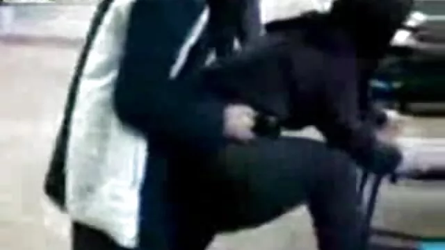 Σεξ χωρίς εγγραφή  Ήρθε να επισκεφτεί ένα μαυρεσ τσοντεσ κορίτσι που δίνει πόντους