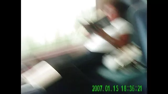 Σεξ χωρίς εγγραφή  Όμορφο κορίτσι Μέγκαν βιντεοτσοντεσ βροχή ζουν με ένα φίλο